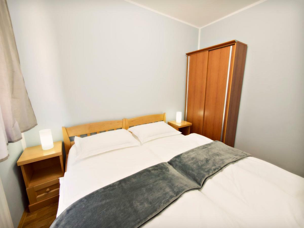 Apartmani Fortuna Zlarin Exterior photo